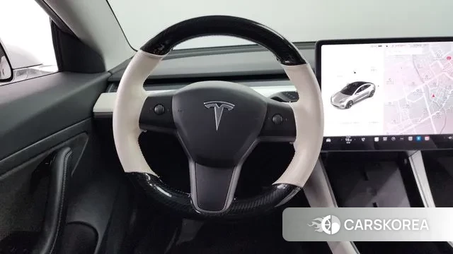 Tesla Model 3 2020 Белый из Кореи, фото 4