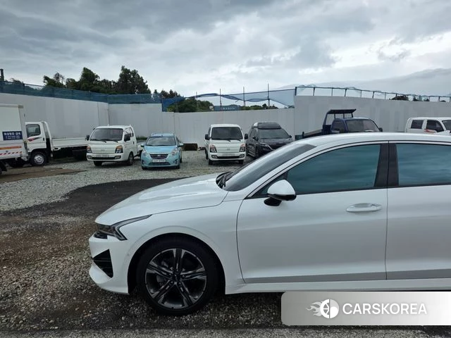 Kia K5 3rd generation 2023 Белый из Кореи, фото 4