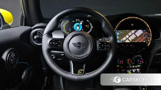 Mini Cooper Electric 2022 Серебристо-серый из Кореи, фото 4