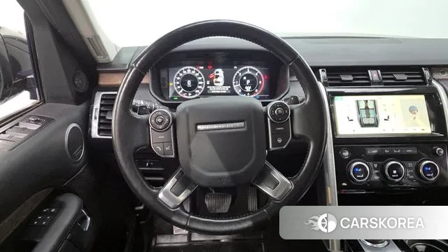 Land Rover Discovery 5 2018 Черный из Кореи, фото 4