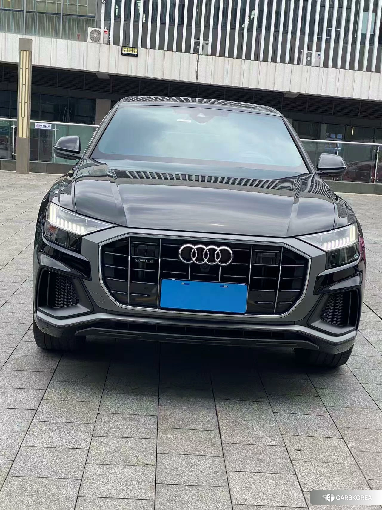 Audi Q8 2021 Черный из Китая, фото 4