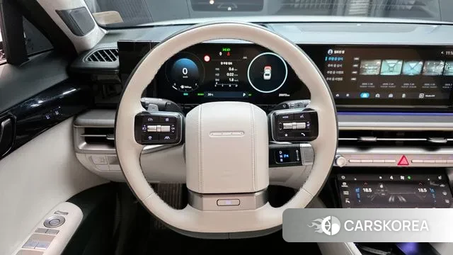 Hyundai Grandeur Hybrid (GN7) 2023 Белый из Кореи, фото 4