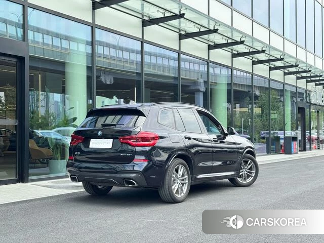 BMW X3 2021 Черный из Китая, фото 4