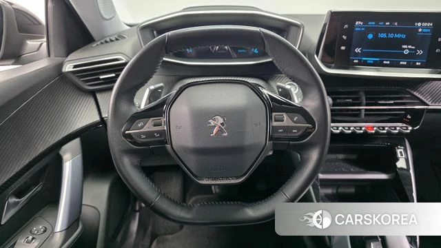 Peugeot 2008 Second generation 2021 Черный из Кореи, фото 4
