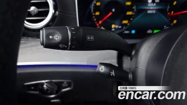 Mercedes-Benz E-Class W213 2022 Серый из Кореи, фото 4