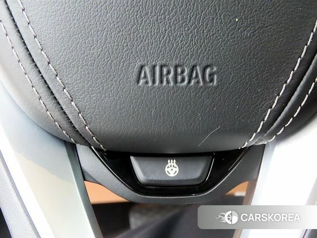 BMW 5 Series (G30) 2022 Черный из Кореи, фото 4
