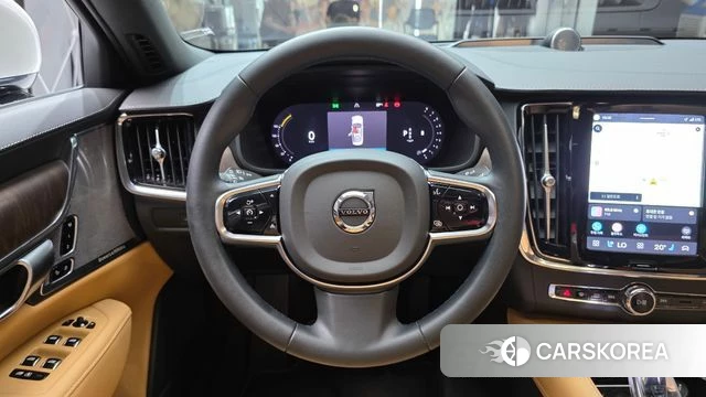Volvo S90 2023 Белый из Кореи, фото 4