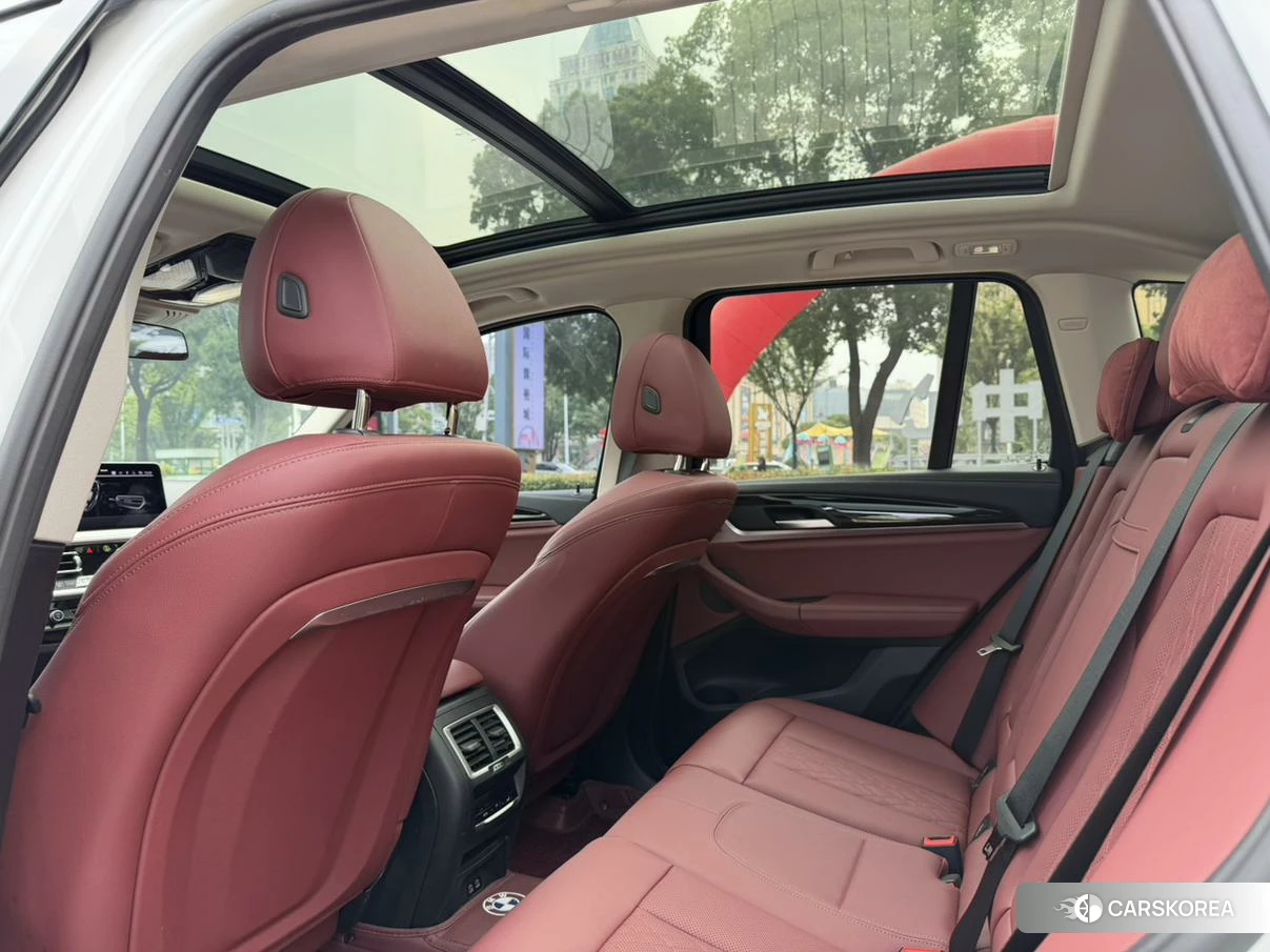 BMW X3 2021 Белый из Китая, фото 4