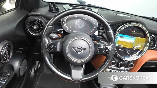 Mini Cooper S Convertible 2022 Жемчужный цвет из Кореи, фото 4