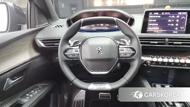 Peugeot 5008 second generation 2024 Серый из Кореи, фото 4