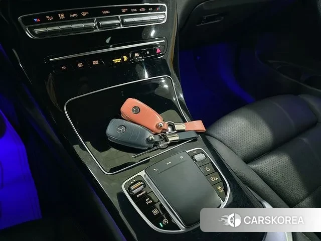 Mercedes-Benz GLC-Class X253 2021 Белый из Кореи, фото 4