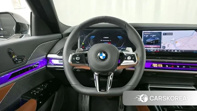 BMW 7 Series (G70) 2025 Черный из Кореи, фото 4