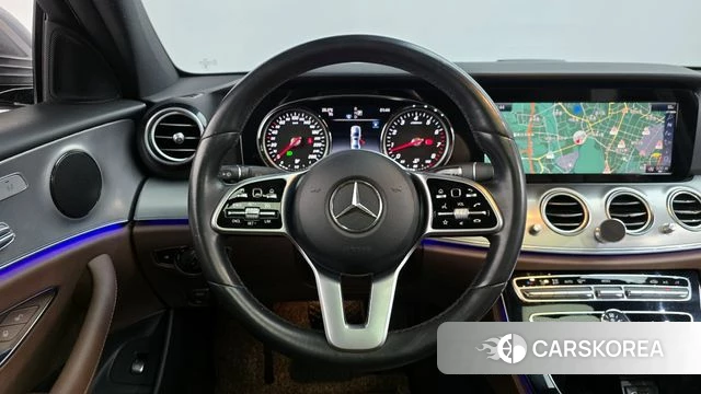 Mercedes-Benz E-Class W213 2019 Серый из Кореи, фото 4