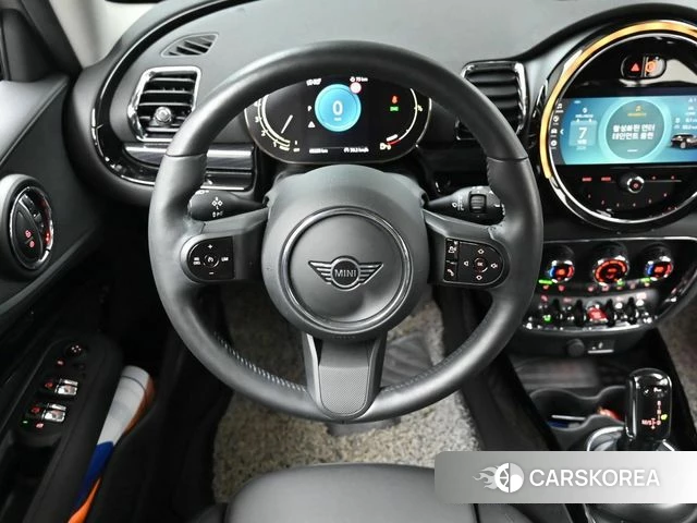 Mini Cooper Clubman 2023 Серебряный из Кореи, фото 4