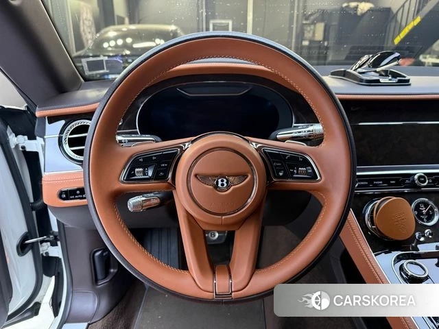 Bentley Continental GT 3rd Generation 2021 Белый из Кореи, фото 4