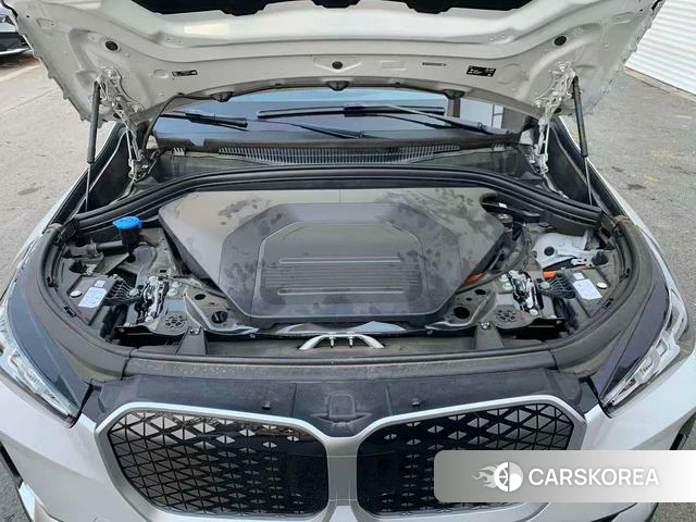 BMW iX1 id 4209005 из Китая 4