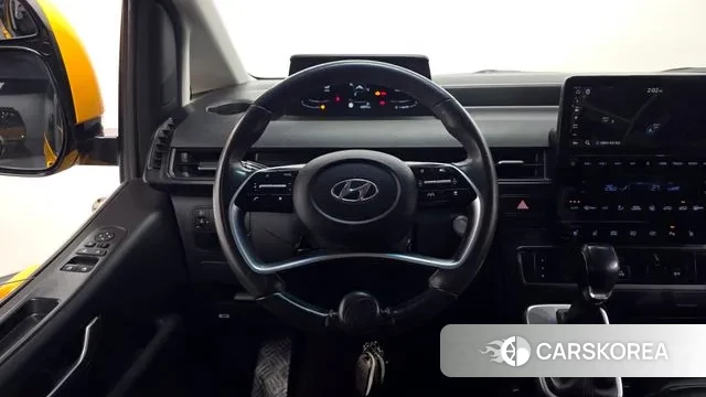 Hyundai Staria 2021 Желтый из Кореи, фото 4