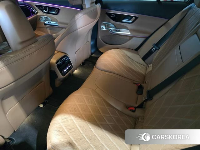 Mercedes-Benz E-Class W214 2026 Белый из Кореи, фото 4