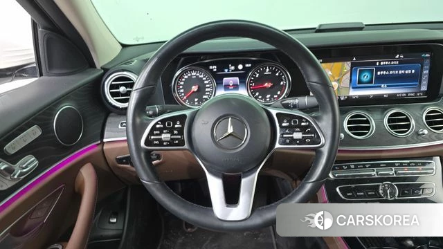Mercedes-Benz E-Class W213 2020 Белый из Кореи, фото 4