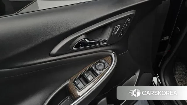 Chevrolet (GM Daewoo) The New Malibu 2019 Черный из Кореи, фото 4