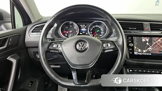Volkswagen Tiguan second Generation 2020 Серый из Кореи, фото 4
