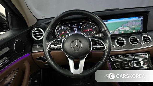 Mercedes-Benz E-Class W213 2019 Черный из Кореи, фото 4