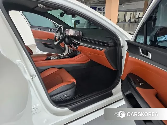 Kia The New K5 3rd generation 2024 Белый из Кореи, фото 4