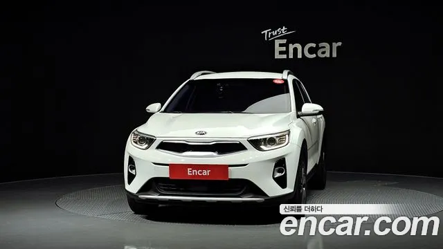 Kia Stonic 2018 Белый из Кореи, фото 4
