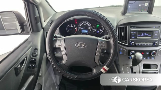 Hyundai The New Grand Starex 2018 Белый из Кореи, фото 4