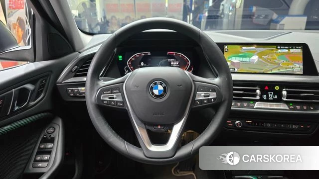 BMW 1 Series (F40) 2024 Черный из Кореи, фото 4