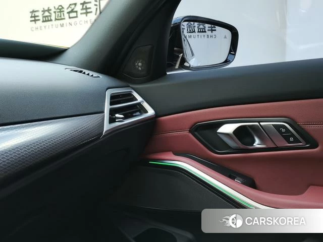 BMW 3 series 2025 Белый из Китая, фото 4