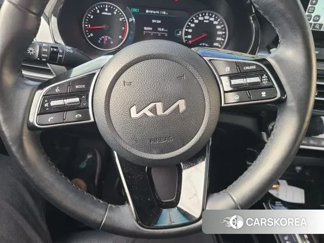 Kia Seltos 2022 Белый из Кореи, фото 4