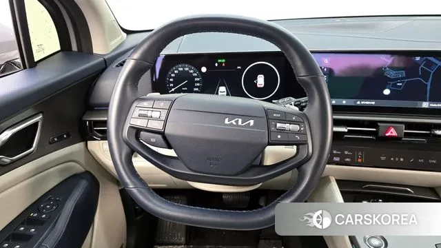 Kia The New Sportage 5th Generation Hybrid 2025 Серебристо-серый из Кореи, фото 4