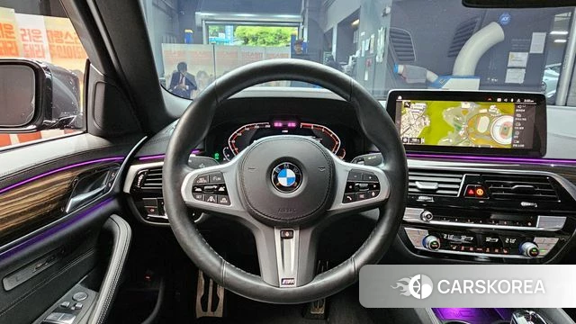 BMW 5 Series (G30) 2022 Серый из Кореи, фото 4