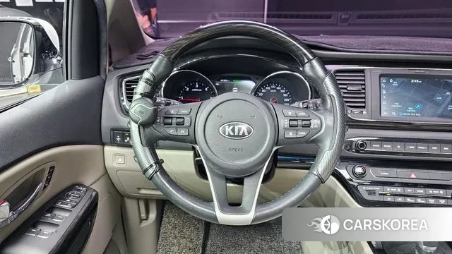 Kia The New Carnival 2018 Белый из Кореи, фото 4