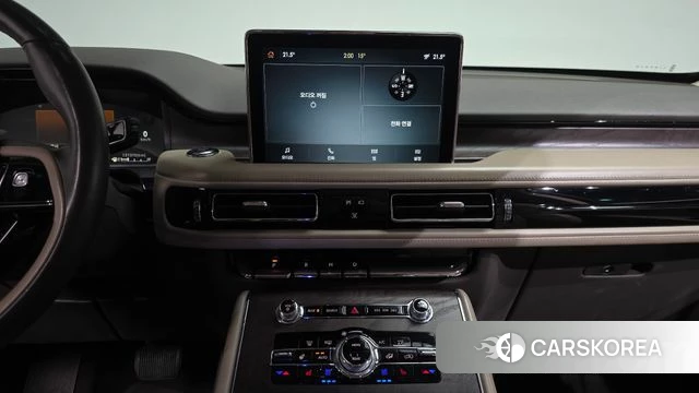 Lincoln Aviator 2nd generation 2022 Белый из Кореи, фото 4