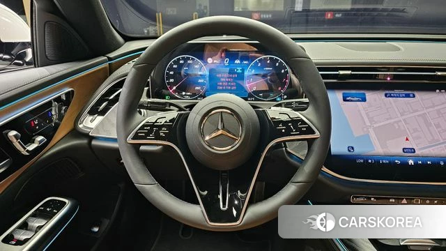 Mercedes-Benz E-Class W214 2025 Белый из Кореи, фото 4