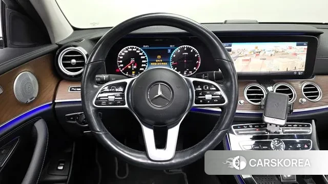 Mercedes-Benz E-Class W213 2019 Белый из Кореи, фото 4