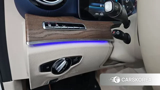 Mercedes-Benz E-Class W213 2020 Белый из Кореи, фото 4