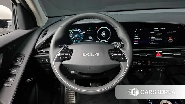 Kia Di Ol Nu Niro 2025 Белый из Кореи, фото 4
