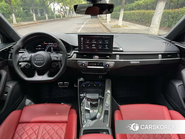 Audi S4 2021 Серебристо-серый из Китая, фото 4