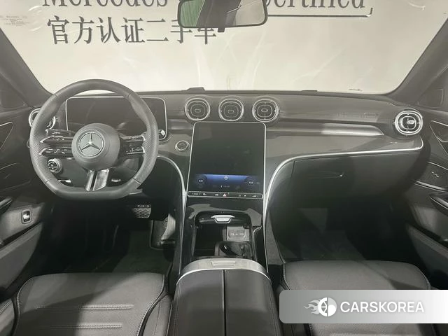 Mercedes-Benz Class C 2025 Белый из Китая, фото 4