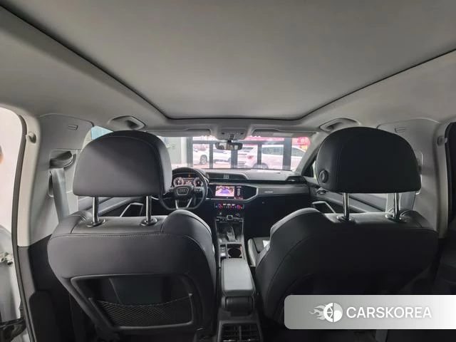 Audi Q3 2022 Белый из Китая, фото 4