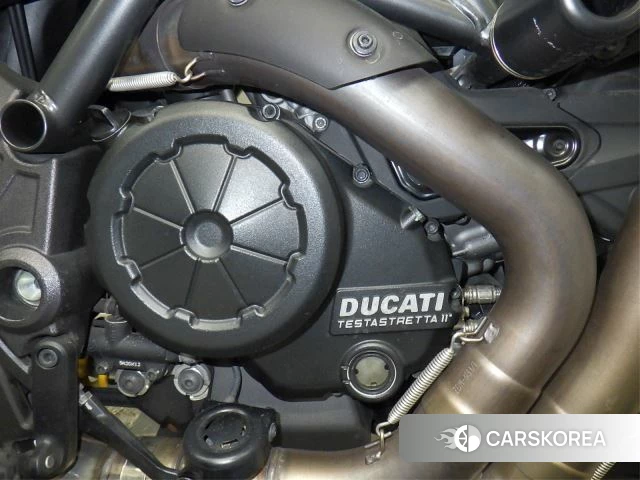 Ducati DIAVEL DARK 2015 из Японии, фото 3