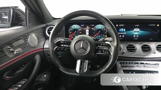 Mercedes-Benz E-Class W213 2022 Серый из Кореи, фото 4