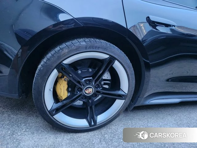 Porsche Taycan 2022 Черный из Кореи, фото 4