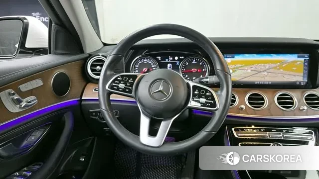 Mercedes-Benz E-Class W213 2019 Белый из Кореи, фото 4