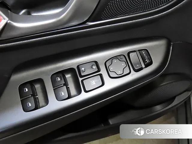 Hyundai The New Kona 2021 Белый из Кореи, фото 4