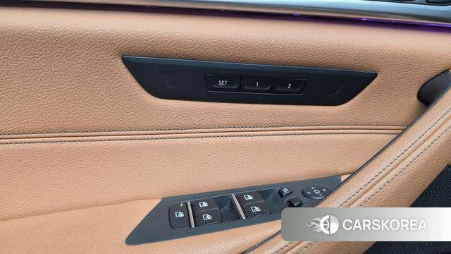 BMW 5 Series (G30) 2020 Белый из Кореи, фото 4