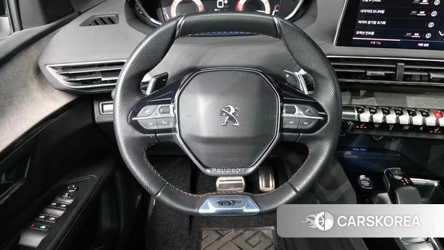 Peugeot 5008 second generation 2022 Серый из Кореи, фото 4